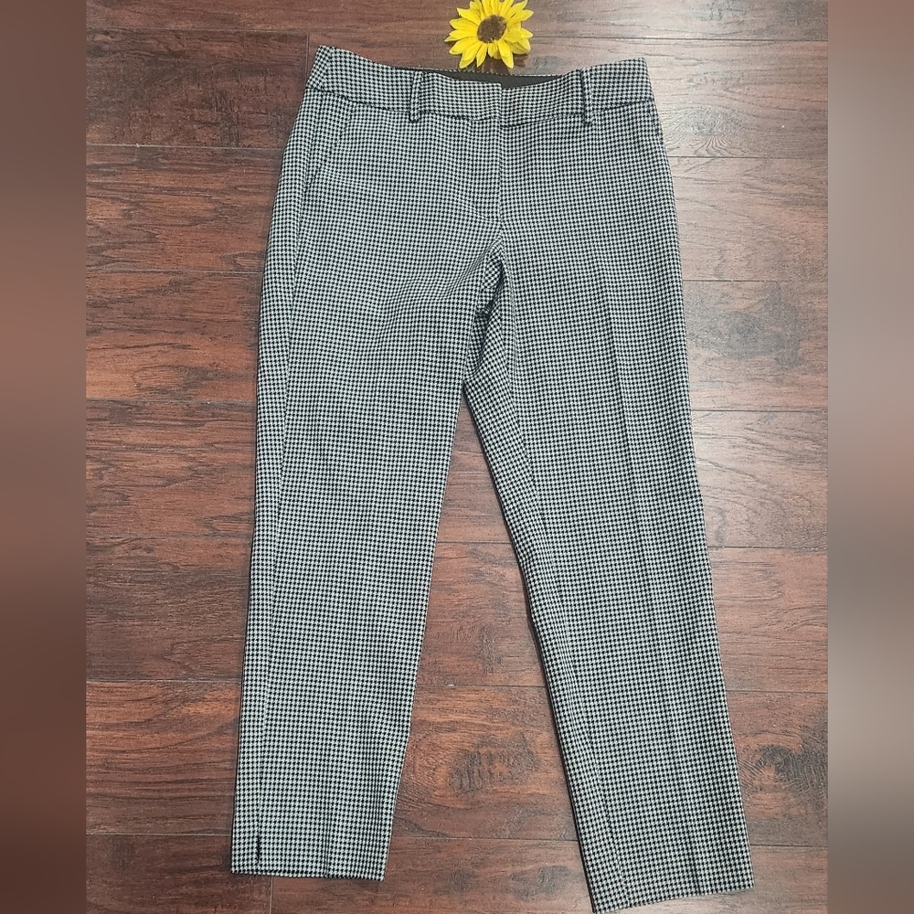 Talbots Hampshire Ankle Pants 🖤🤍 - Picture 3 of 9